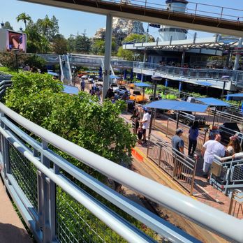 Autopia - Amusement Parks Near Me - Anaheim, California Autopia - Amusement Parks Near Me - Anaheim, California