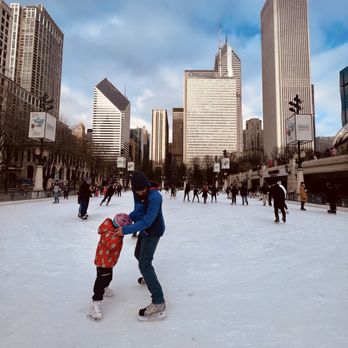 Millennium Park - Ice rink - Parks Near Me - Chicago, Illinois