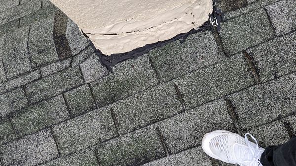 Bay Area Roofing Logo