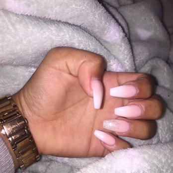 Leah's Nail Shop - Nail Salons Near Me - Carson, California