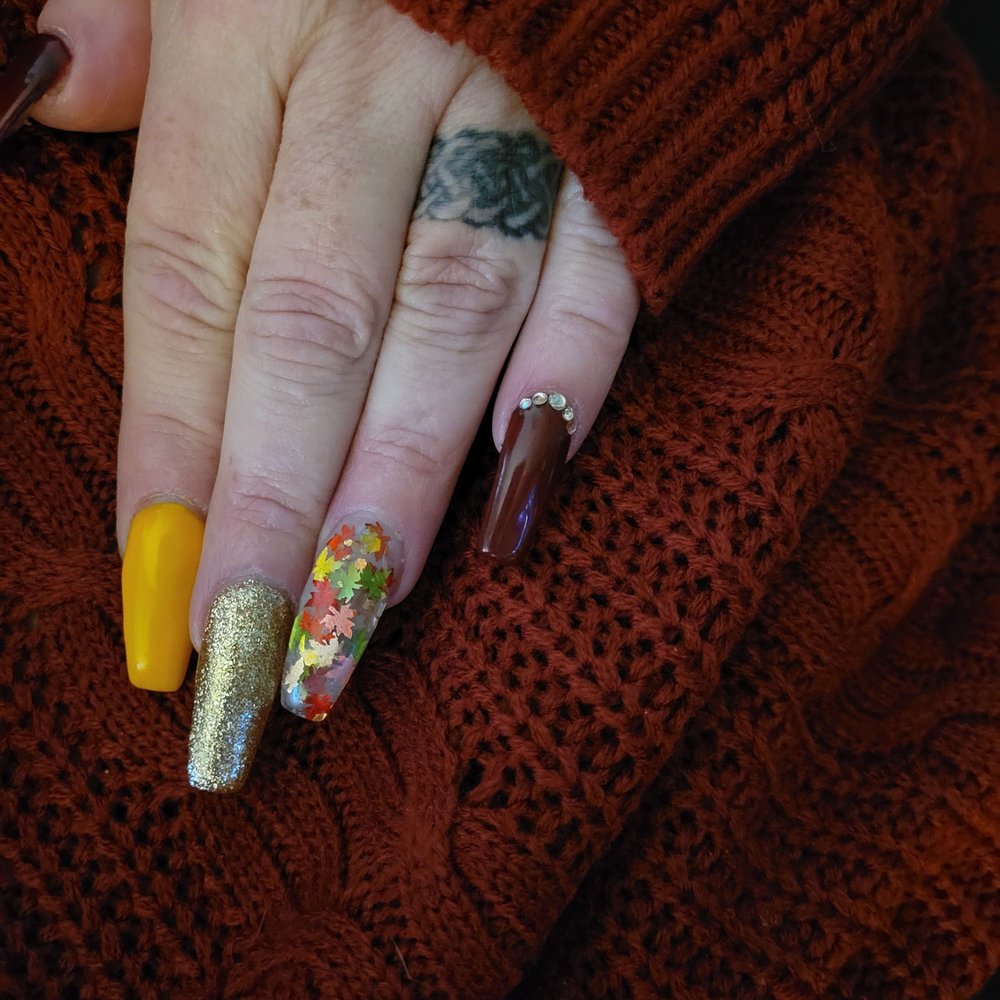 VIZIONS NAIL SALON Updated August 2024 15 Reviews 602 New Holland Ave, Lancaster