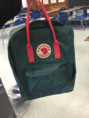 Fjällräven Chicago Damien Ave by null