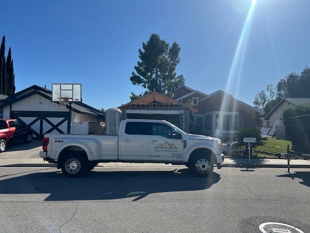 Slide of Daniel Roofing & Construction