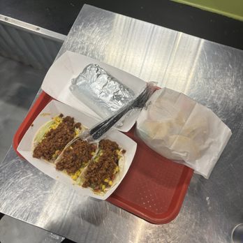 Cilantro Taqueria - Tacos Near Me - Chesterland, Ohio