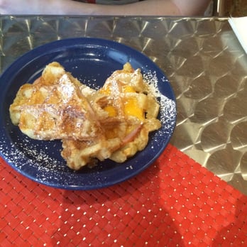 Shaky Alibi - Savory Canadian Bacon with Cheddar - Coffee & Tea Near Me - Los Angeles, California