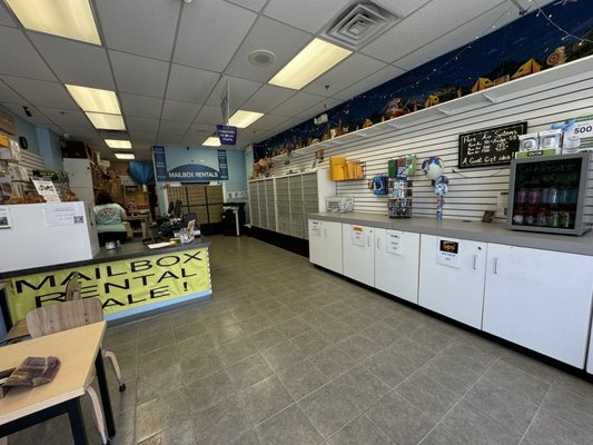 UNITED POSTAL XPRESS - Updated January 2026 - 15 Photos & 13