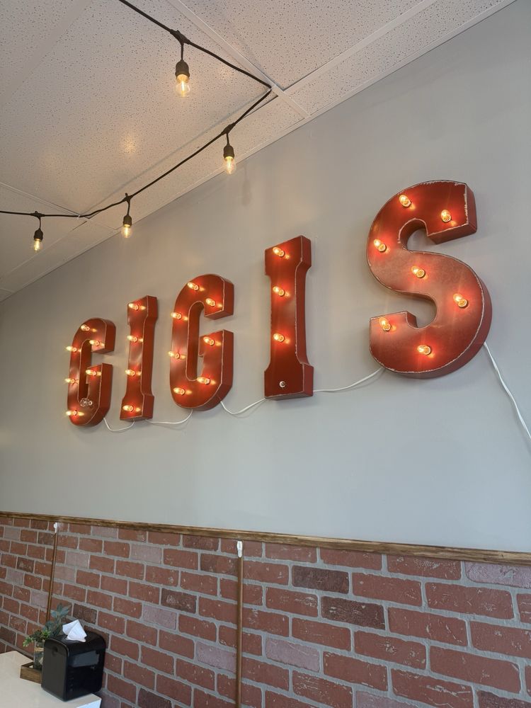 GiGi’s NY Style Pizza & Restaurant