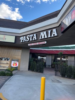 Pasta Mia West by null