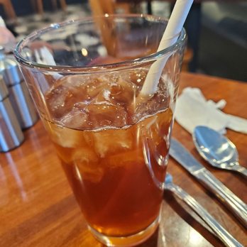Green Street Restaurant - My favorite passion fruit flavored iced tea - New American Near Me - Pasadena, California Green Street Restaurant - My favorite passion fruit flavored iced tea - New American Near Me - Pasadena, California