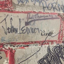 Real signatures from the Alley