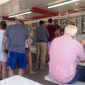 Shake Pit - Very busy memorial day! Service was still great and quick! - Burgers Near Me - Bradenton, Florida