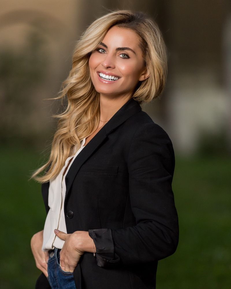 Valentina Zuric Therapy - grief counselor in New York, NY