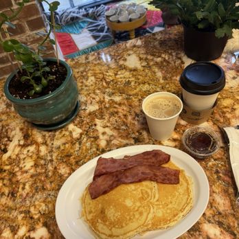 Kneeland Cafe - Pancakes  with turkey bacon - Coffee & Tea Near Me - Boston, Massachusetts