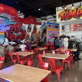 Dave's Hot Chicken - Chicken Shop Near Me - Tampa, Florida Dave's Hot Chicken - Chicken Shop Near Me - Tampa, Florida