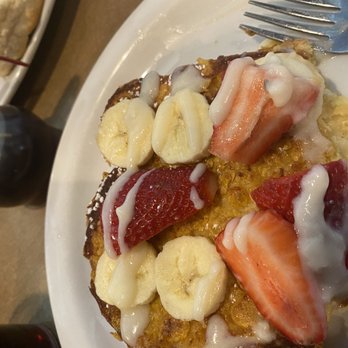 Reveille Coffeehouse Cafe - Mystic Stuffed French Toast - Breakfast & Brunch Near Me - Alpharetta, Georgia
