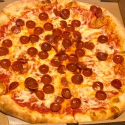Badamo's Pizza - Large pepperoni pizza