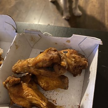 Buffalo Wild Wings - Wings with no sauce - American Near Me - Oceanside, California