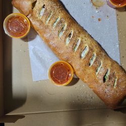Large Deluxe stromboli was awesome. The guys were so nice and helpful. Great customer service!!