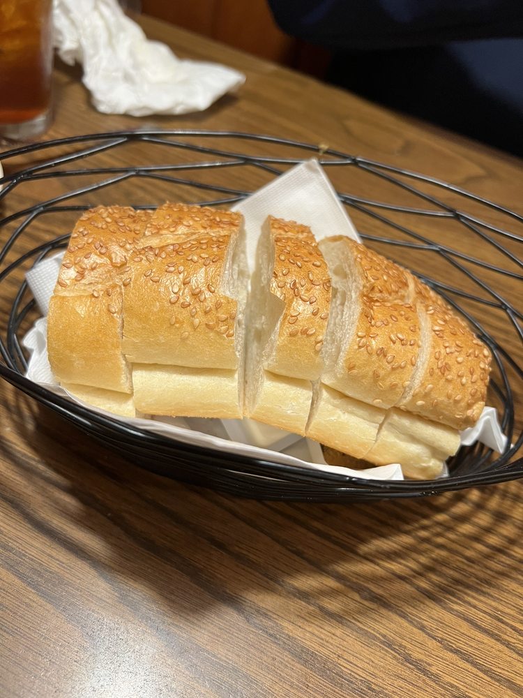 FIVE POINTS INN Updated September 2024 67 Photos & 62 Reviews 580