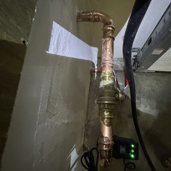 Blue Gold Plumbing - Side view of install - Plumbing Near Me Blue Gold Plumbing - Side view of install - Plumbing Near Me