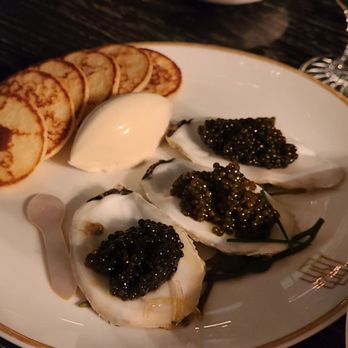 Bob Bob Ricard - Delicious Caviar sampler - British Near Me - Soho, XGL