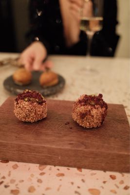 Little Pearl by null