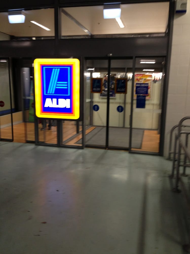ALDI Updated May 2024 689 Mt Alexander Rd, Moonee Ponds Victoria
