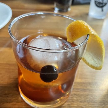 Doc B's Restaurant + Bar - Old fashioned - New American Near Me - Fort Worth, Texas