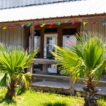 Fishville Trading Post - American Near Me - Palacios, Texas