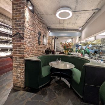 Table - @endoedibles on Instagram 03/11/26 - French Near Me - Paris, 75