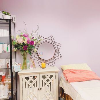 Kelly's Beauty - Beauty Place - Skin Care Near Me - Boston, Massachusetts Kelly's Beauty - Beauty Place - Skin Care Near Me - Boston, Massachusetts
