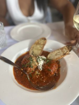 Ascione Bistro Hyde Park by null