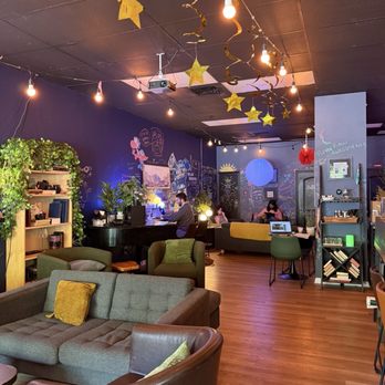 Spruce Coffee - Coffee & Tea Near Me - New Haven, Connecticut