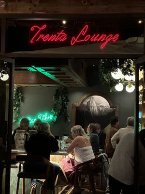 Trenta Pizza & Cucina by null