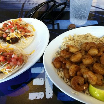 Wahoo's Fish Taco - Fish tacos and shrimps win brown rice! - Mexican Near Me - Orange, California