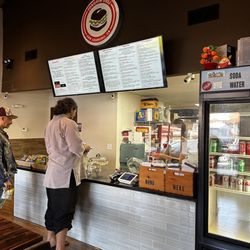 Joaquin Deli - Clean and nicely maintained location
