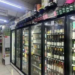Surf Liquor - Chilled wine and mixed drink selection