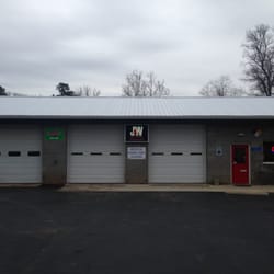 J & W Automotive