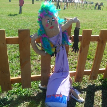 Summers Farm - Scarecrow - Attraction Farms Near Me - Middletown, Maryland