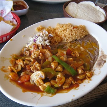 El Pueblito - Plate and tortillas - Mexican Near Me - Gig Harbor, Washington El Pueblito - Plate and tortillas - Mexican Near Me - Gig Harbor, Washington