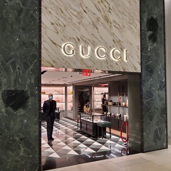 gucci store macy's 34th