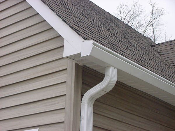 Slide of Ultimate Gutter Guard by Southern Charleston