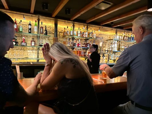 The Honor Bar by null