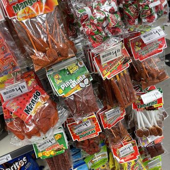 7-Eleven - a variety of snacks for sale - Convenience Stores Near Me - San Bruno, California