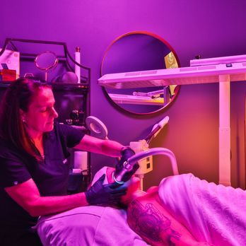 White Pearl Spa - Cryo therapy anti-aging facial - Skin Care Near Me - Vero Beach, Florida White Pearl Spa - Cryo therapy anti-aging facial - Skin Care Near Me - Vero Beach, Florida