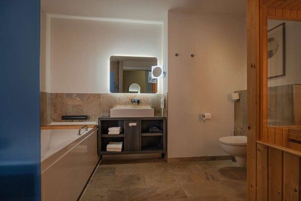 Haven Hotel Rotterdam, Curio Collection by Hilton by null