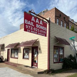 Exterior outside entrance of A A A Bail Bonds - Waxahachie, Texas Exterior outside entrance of A A A Bail Bonds - Waxahachie, Texas