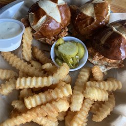 MOBY DICKY’S - 263 Photos & 295 Reviews - Seafood - 155 Sanders Ferry