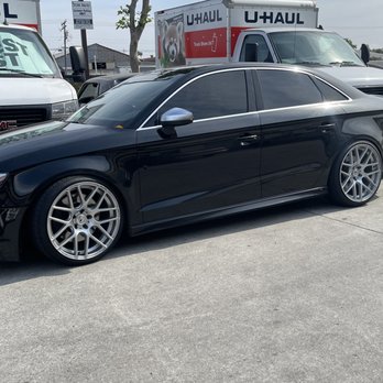 Apple Glass Window Tinting - Windshield Installation & Repair Near Me - Chula Vista, California