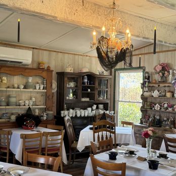 Whistle Stop Garden's Tea Room - Tea room set up for halloween season - Tea Rooms Near Me - Lutz, Florida Whistle Stop Garden's Tea Room - Tea room set up for halloween season - Tea Rooms Near Me - Lutz, Florida